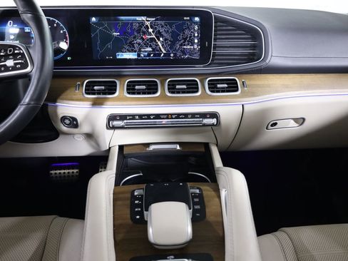 Certified 2022 Mercedes-Benz GLS 450 4MATIC image 53