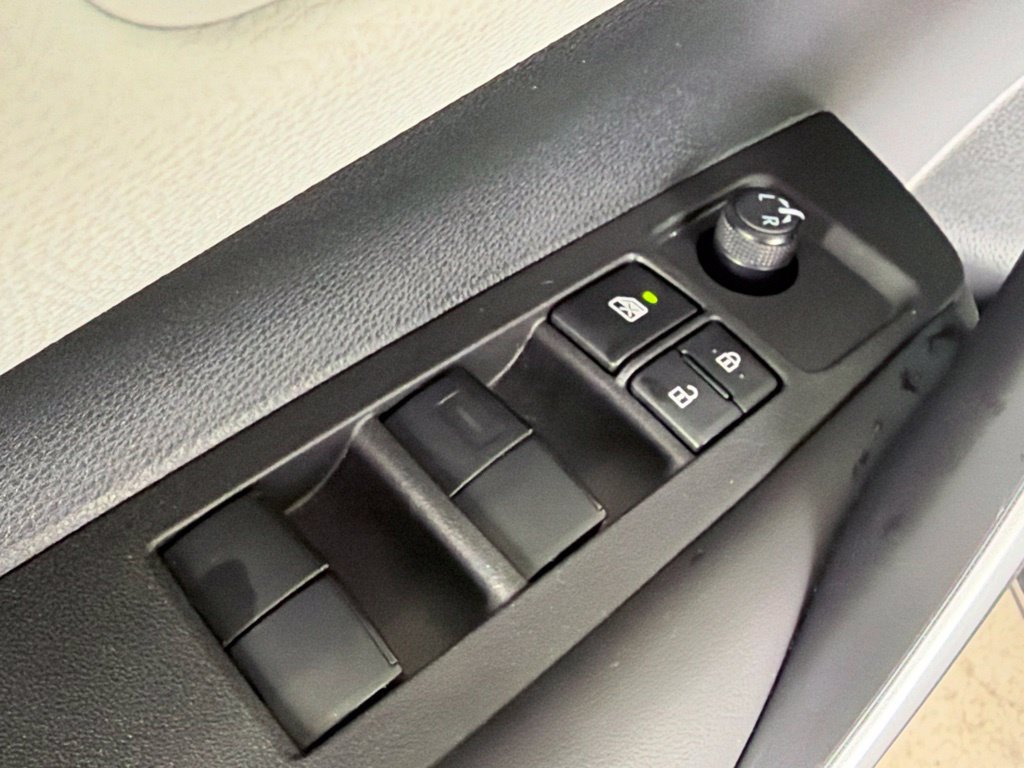 Certified 2024 Toyota Corolla SE FWD image 19
