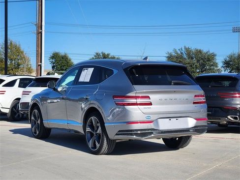 Used 2025 Genesis GV80 2.5T Prestige image 4