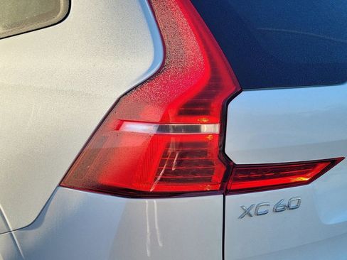 New 2024 Volvo XC60 T8 Ultimate w/ Protection Package Premier image 11