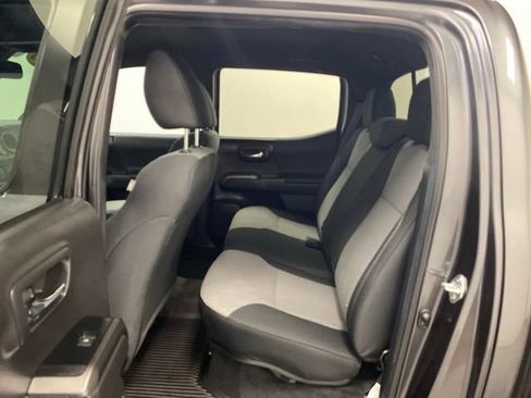 Used 2023 Toyota Tacoma TRD Off-Road AWD/4WD image 19