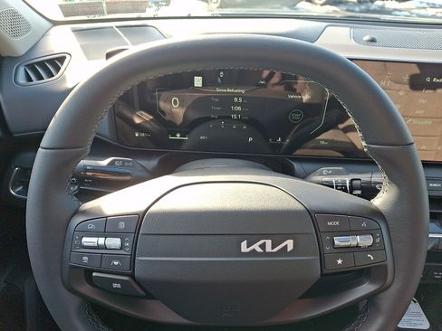 New 2025 Kia K4 EX FWD image 15