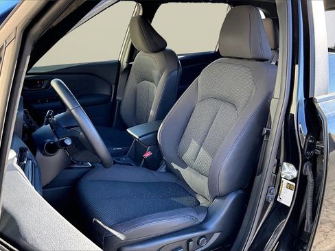 Used 2025 Subaru Forester Premium image 20