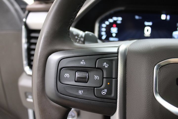 Used 2023 GMC Sierra 1500 Denali w/ Denali Reserve Package AWD/4WD image 41