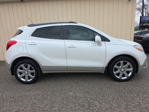 Used 2016 Buick Encore Leather FWD image 3