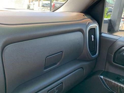 Used 2022 GMC Sierra 2500 Denali AWD/4WD image 33