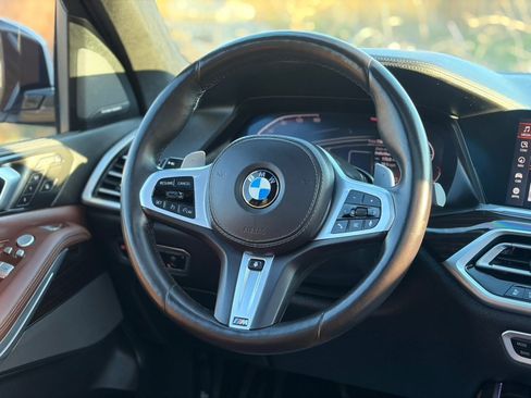 Used 2020 BMW X7 xDrive40i w/ M Sport Package image 21