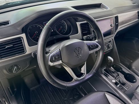 Used 2021 Volkswagen Atlas Cross Sport SE AWD/4WD image 11