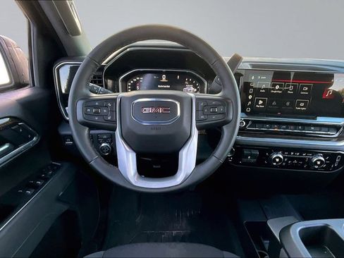 Used 2026 GMC Sierra 1500 Elevation w/ Elevation Select Package AWD/4WD image 9