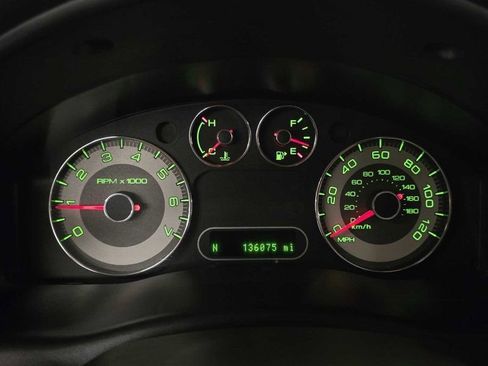 Used 2008 Ford Taurus X Limited image 13