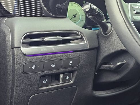 Certified 2025 Hyundai Palisade Calligraphy image 21