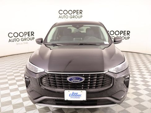 Used 2025 Ford Escape Active AWD/4WD image 8