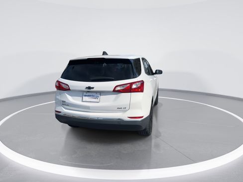 Used 2021 Chevrolet Equinox LT AWD/4WD image 8