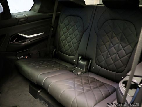 New 2026 BMW X7 xDrive40i w/ M Sport Package image 13