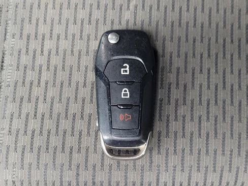 Used 2019 Ford F150 XLT image 32