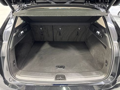 Used 2023 Buick Envision Avenir AWD/4WD image 53