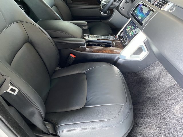 Used 2021 Land Rover Range Rover AWD/4WD image 10