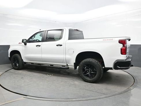 Used 2023 Chevrolet Silverado 1500 LT Trail Boss w/ Protection Package AWD/4WD image 4