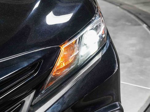 Certified 2024 Toyota Camry SE FWD image 8