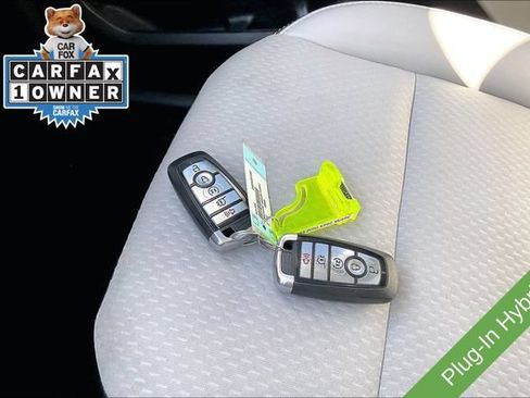 Used 2025 Ford Escape SE FWD image 11