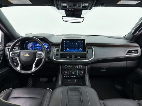 Used 2024 Chevrolet Tahoe Premier AWD/4WD image 21