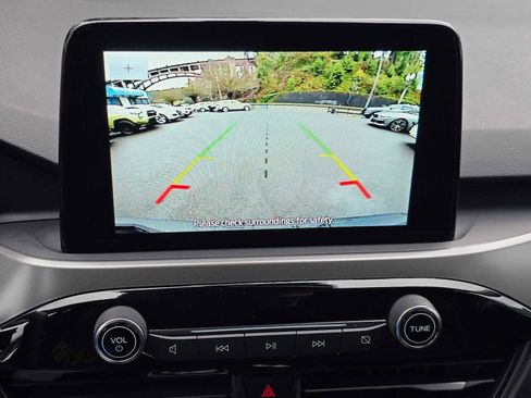 Used 2025 Ford Escape Active image 31