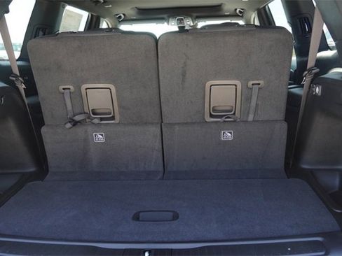 New 2025 Jeep Grand Cherokee L Laredo w/ Luxury Tech Group I image 11