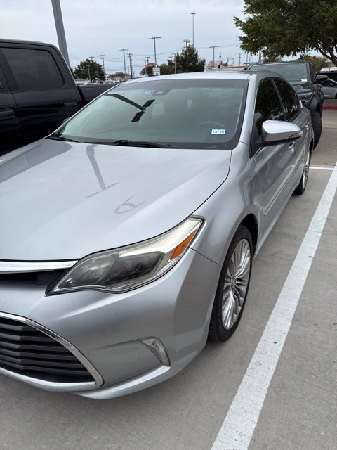 Used 2016 Toyota Avalon Limited FWD image 9