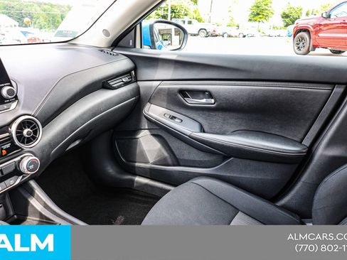 Used 2024 Nissan Sentra SV FWD image 35