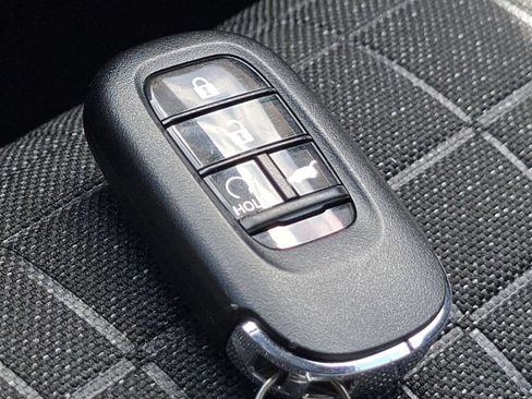Used 2024 Honda HR-V Sport image 37