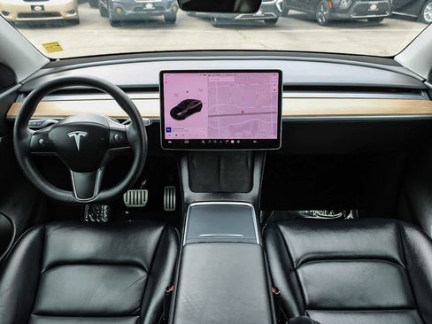 Used 2022 Tesla Model Y Performance AWD/4WD image 12