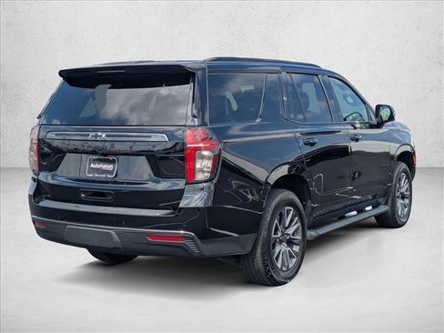 Used 2022 Chevrolet Tahoe Z71 w/ Z71 Off-Road Package AWD/4WD image 5
