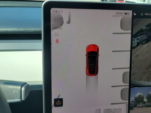 Used 2023 Tesla Model Y Long Range AWD/4WD image 30