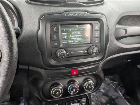 Used 2016 Jeep Renegade Sport w/ Power & Air Group FWD image 12
