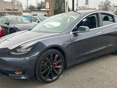 Used 2020 Tesla Model 3 Performance image 1