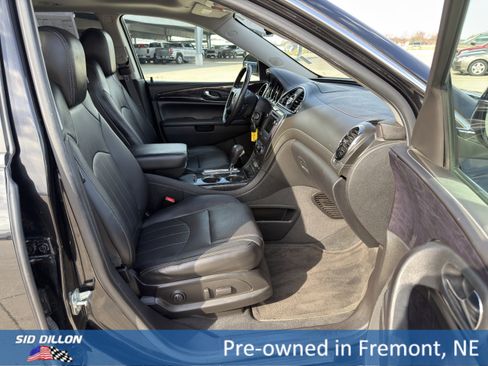 Used 2017 Buick Enclave Leather w/ Trailering Package image 15