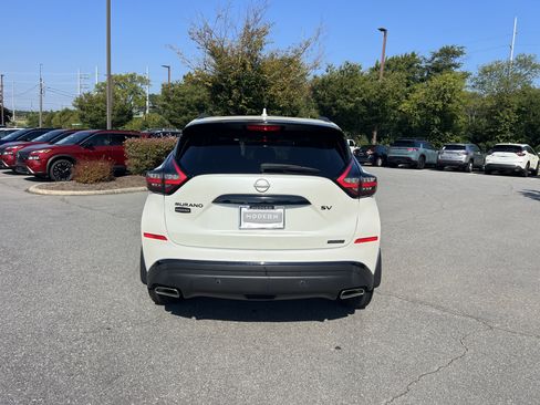 Certified 2023 Nissan Murano SV w/ SV Midnight Edition Package FWD image 7