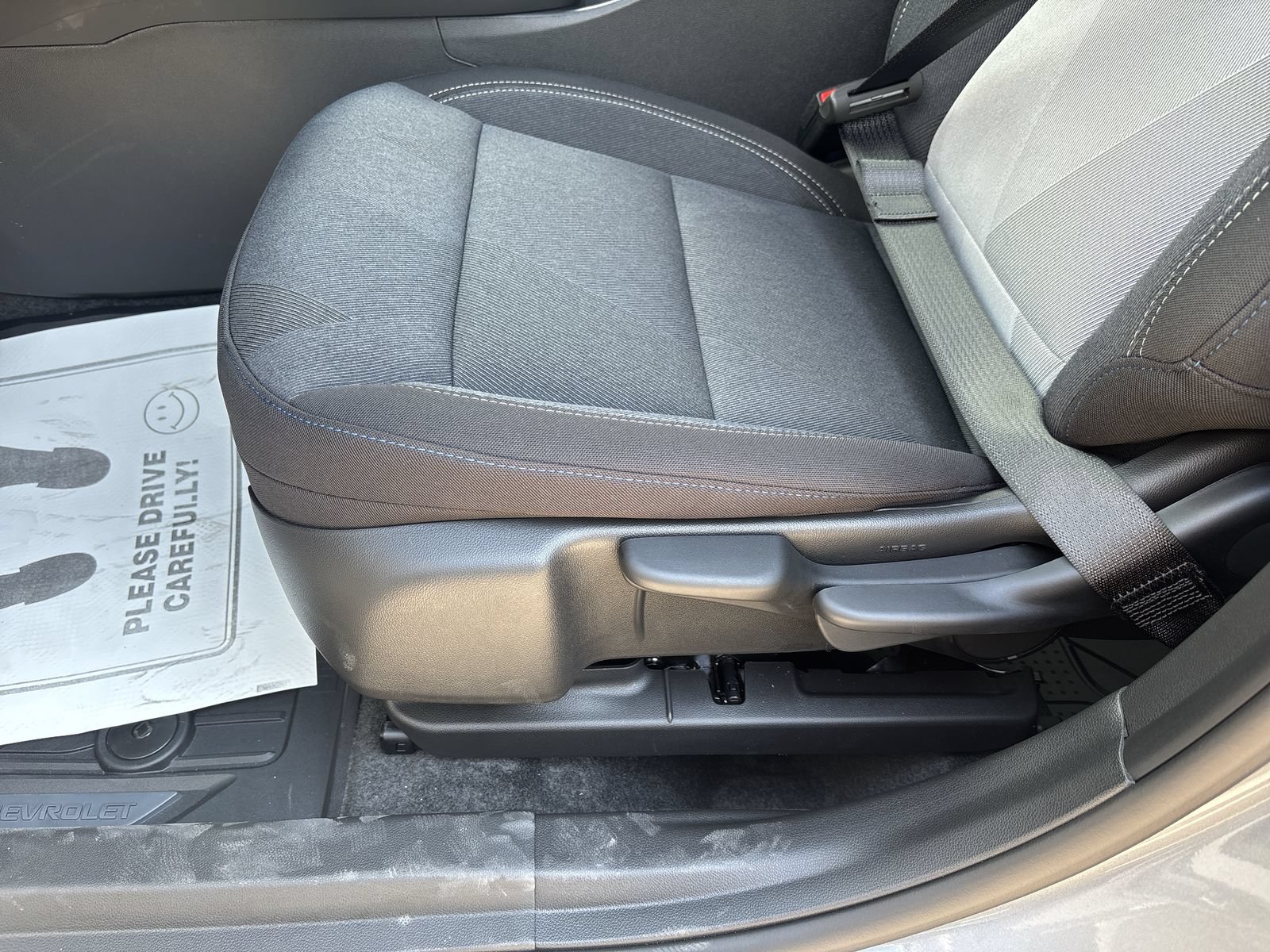New 2026 Chevrolet Trax LS w/ LS Convenience Package FWD image 15