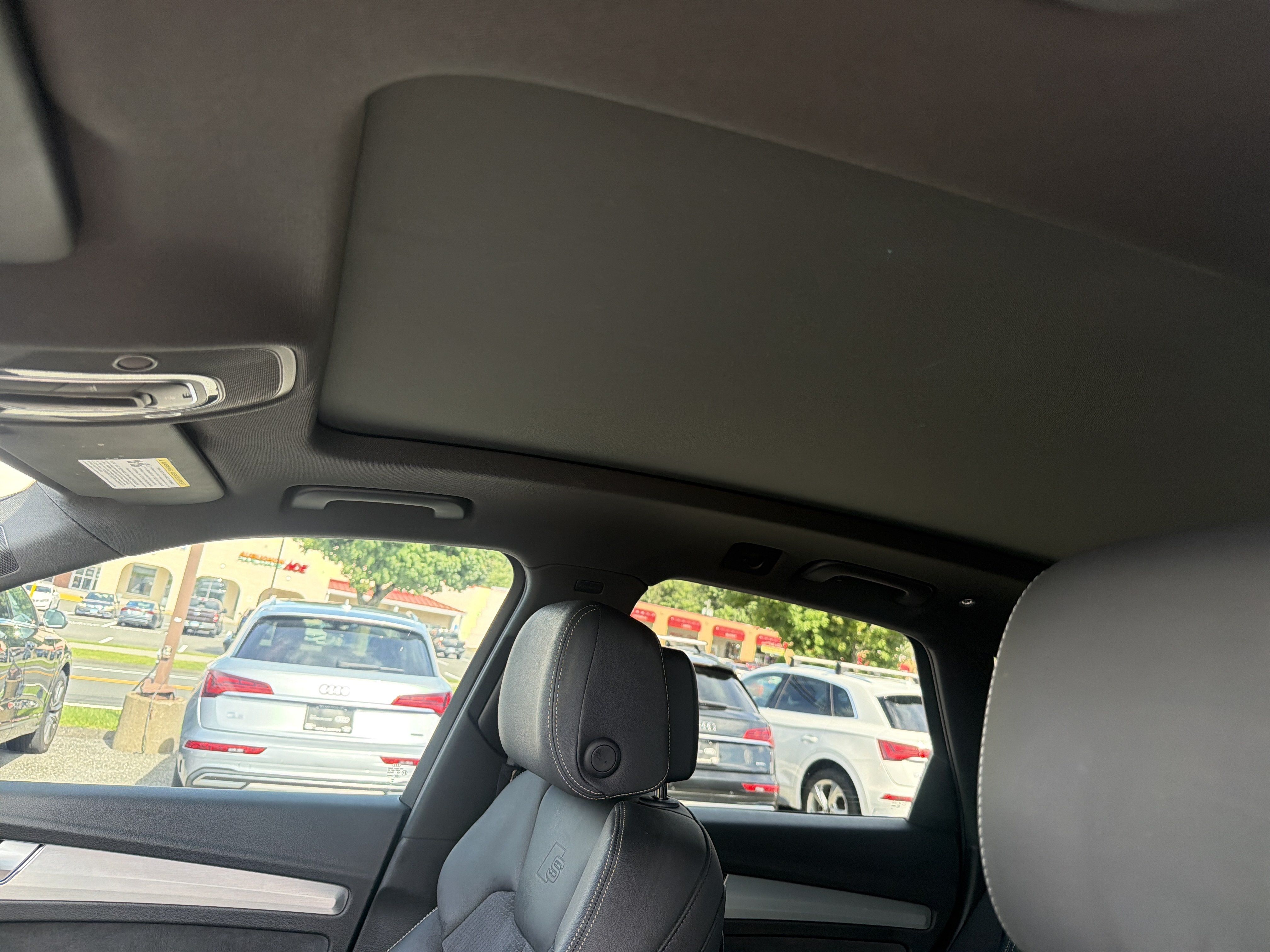 Certified 2024 Audi Q5 e Premium Plus AWD/4WD image 7