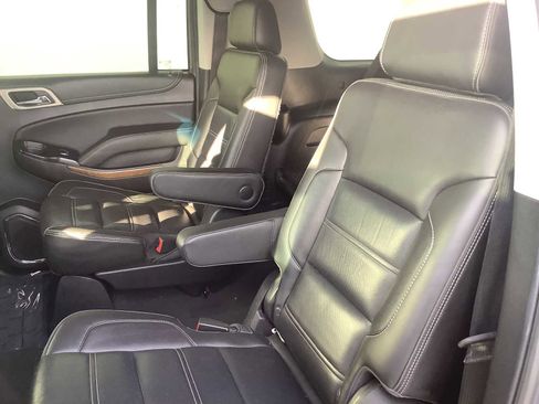 Used 2019 GMC Yukon XL Denali w/ Denali Ultimate Package image 13