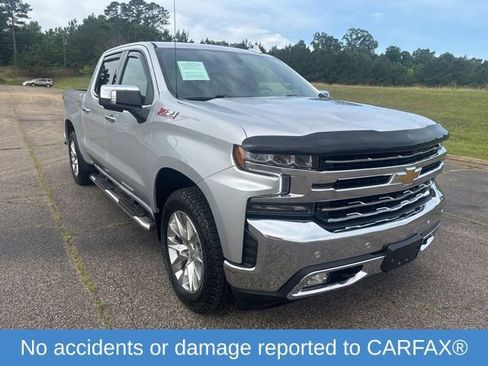Used 2021 Chevrolet Silverado 1500 LTZ AWD/4WD image 2