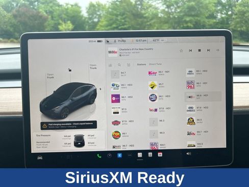 Used 2024 Tesla Model Y Long Range AWD/4WD image 14