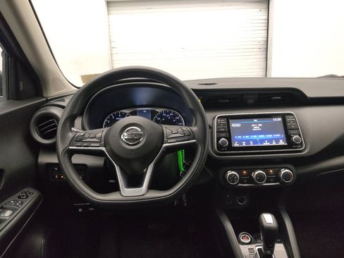 Used 2021 Nissan Kicks S FWD image 22