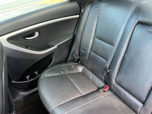 Used 2014 Hyundai Elantra GT w/ Option Group 03 FWD image 28