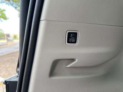 New 2024 Jeep Grand Wagoneer L 4WD w/ Flexible Seating Group image 28