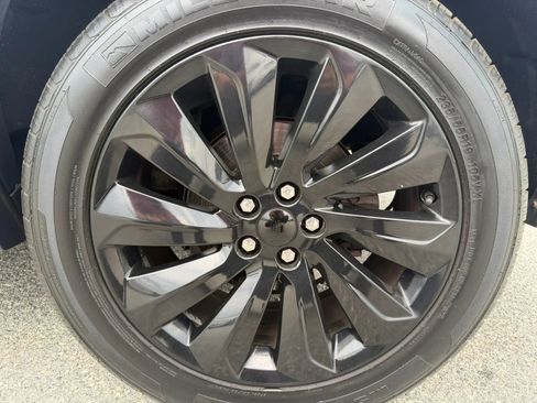 Used 2020 Land Rover Discovery Sport SE AWD/4WD image 57
