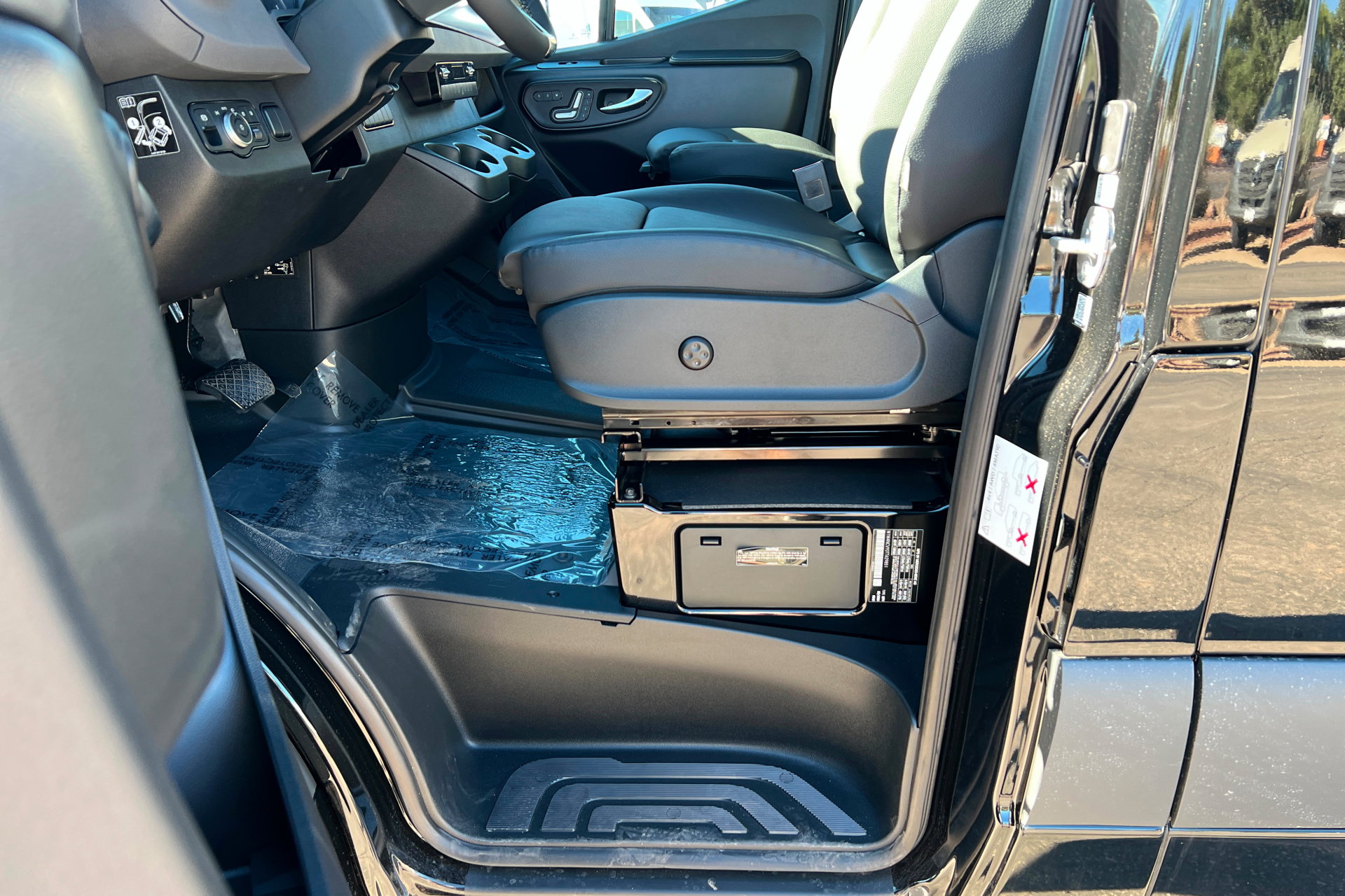 New 2026 Mercedes-Benz Sprinter 2500 image 17