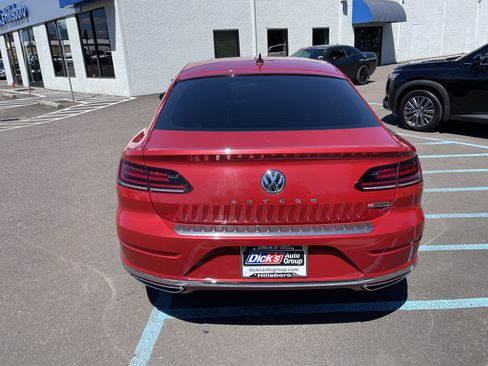 Used 2019 Volkswagen Arteon SE AWD/4WD image 4