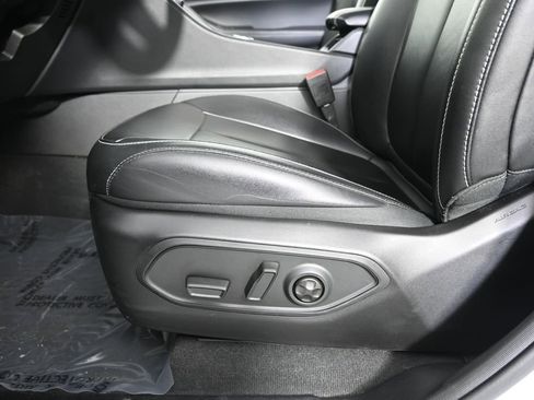 Used 2024 Jeep Grand Cherokee Limited w/ Trailer Tow Package image 22