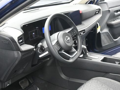 New 2026 Nissan Kicks SV w/ Cold Weather Package AWD/4WD image 7